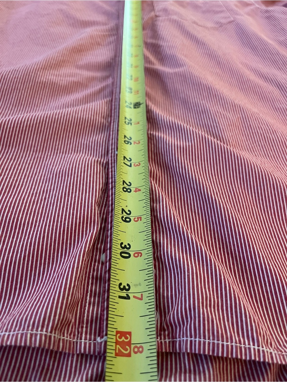 Old Navy Men's Shirt XXL Red White Candy Stripe Long Sleeve Button Down Pocket - Picture 5 of 6